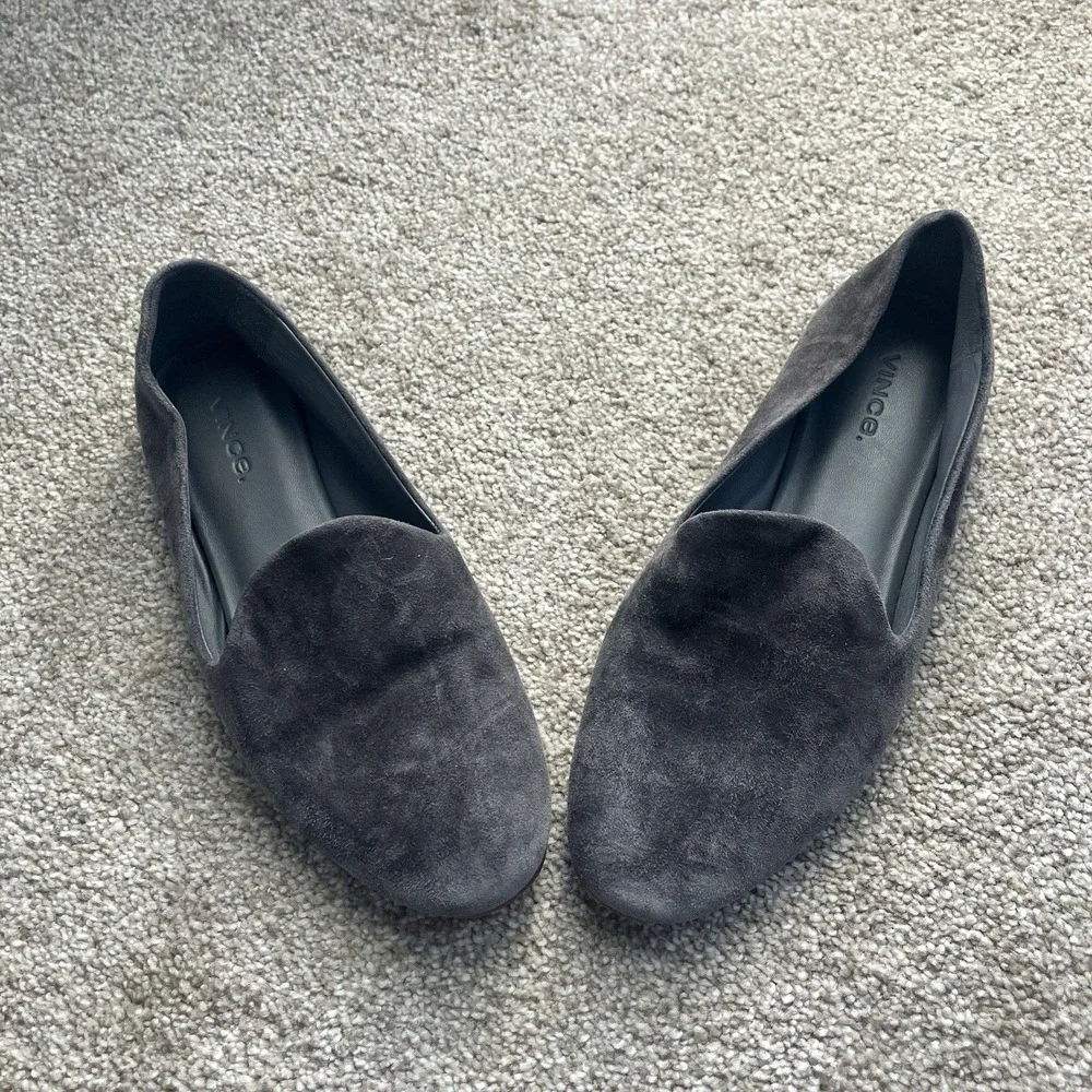 VINCE Charcoal Velvet Slip On Loafer Flats Preppy Women's Size 7M